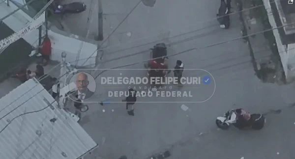 imagens aéreas de comunidade no Rio