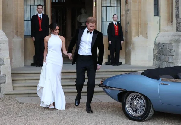 Stella McCartney lança linha de noiva com vestido de Meghan Markle