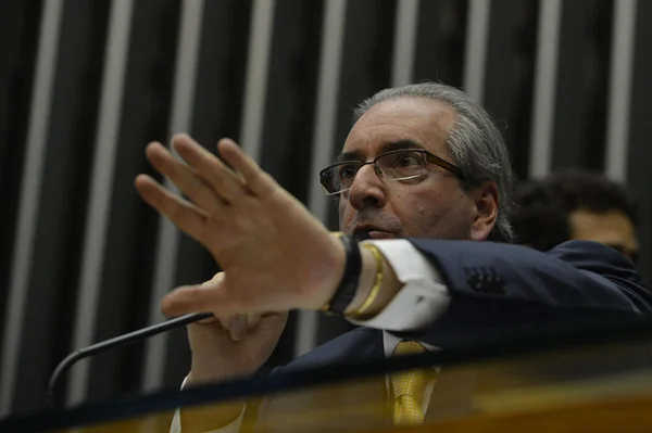 Temer e Kassab se encontram para comemorar aniversário de Cunha
