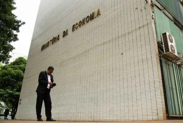 Ministério da Economia, parte lateral - Metrópoles