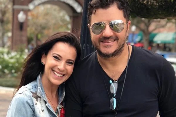 Esposa de Maurício Manieri, Iza Stein é internada na UTI após sofrer um AVC - Metrópoles