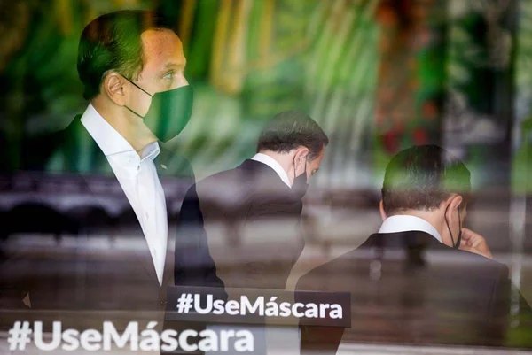 doria dá coletiva