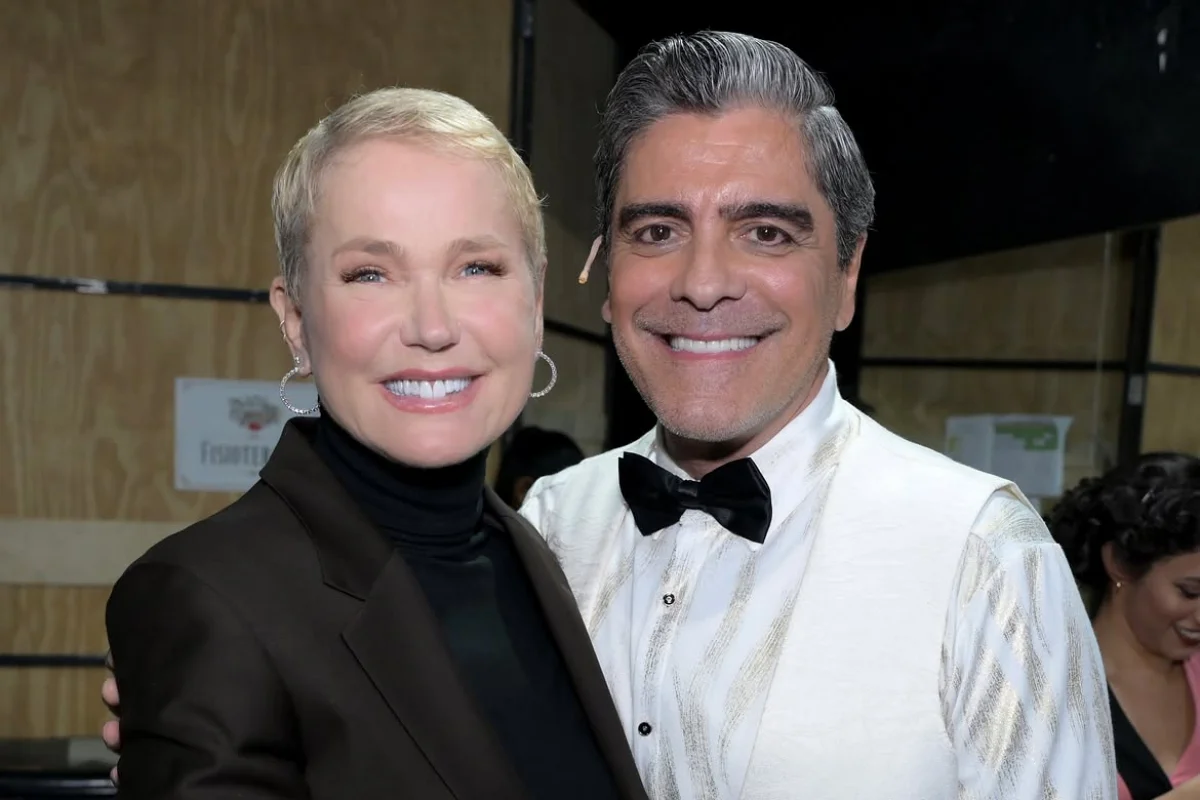 Xuxa e Junno Andrade. Xuxa e Junno Andrade.