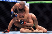 Russo naturalizado emiradense dominou o combate contra Dricus Du Plessis Russo naturalizado emiradense dominou o combate contra Dricus Du Plessis