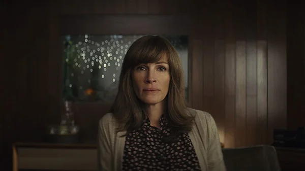 Julia Roberts faz seu primeiro grande trabalho para a TV em Homecoming