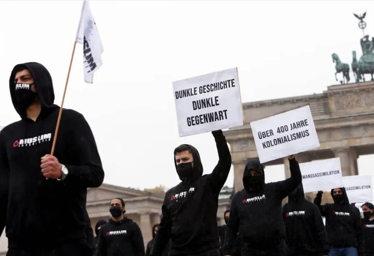 Alemanha bane grupo Muslim Interaktiv por propagar islã radical na web