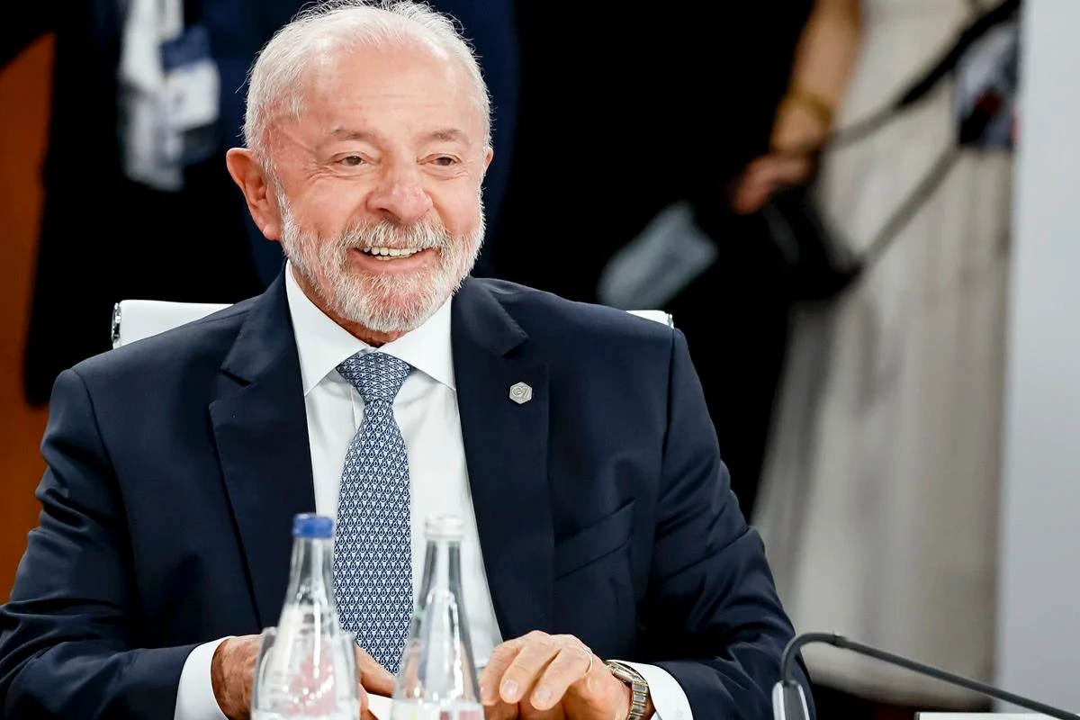 Em conversa no G7, Lula diz que "nunca foi esquerdista”