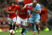 Argentino defendeu o Manchester United. Argentino defendeu o Manchester United.