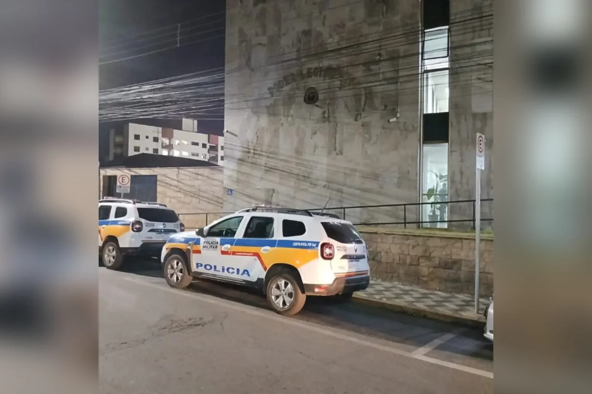 Legislativo afirmou que adotaria as medidas cabíveis e faria a apuração de acordo com o Regimento Interno e a legislação Legislativo afirmou que adotaria as medidas cabíveis e faria a apuração de acordo com o Regimento Interno e a legislação
