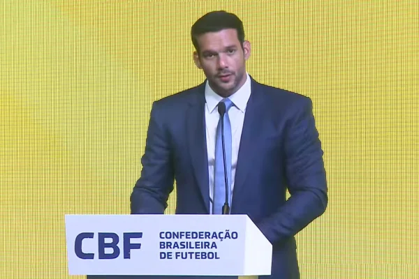 Samir Xaud é eleito o novo presidente da CBF - Metrópoles