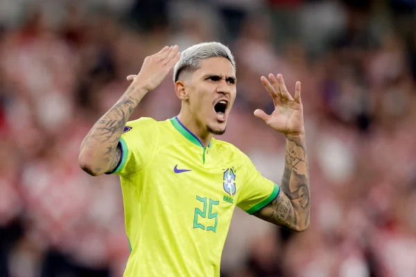 Foto colorida de Pedro, do Flamengo e Seleção Brasileira - Metrópoles