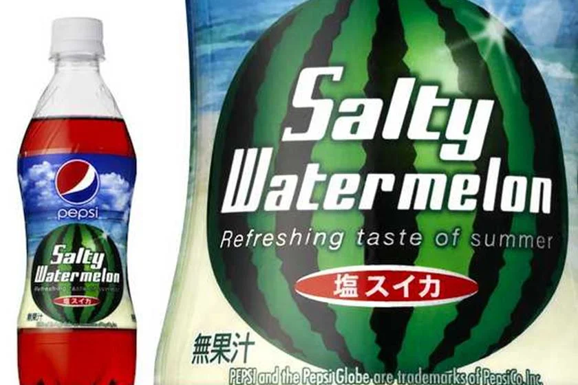 Refri sabor melancia salgada, vendido no Japão Refri sabor melancia salgada, vendido no Japão
