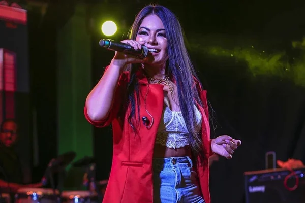 Equipe de Paulinha Abelha homenageia cantora: “Será eterna”