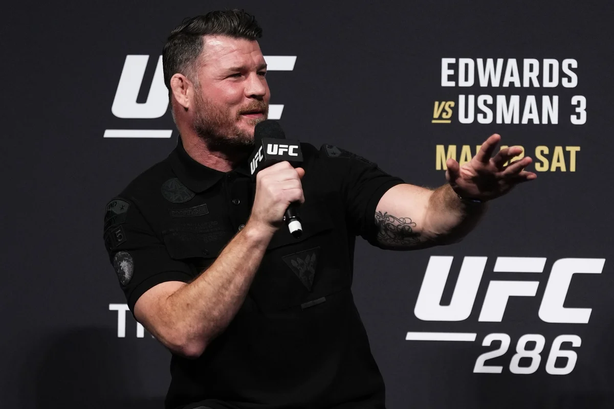 Michael Bisping é ex-campeão do UFC. Michael Bisping é ex-campeão do UFC.