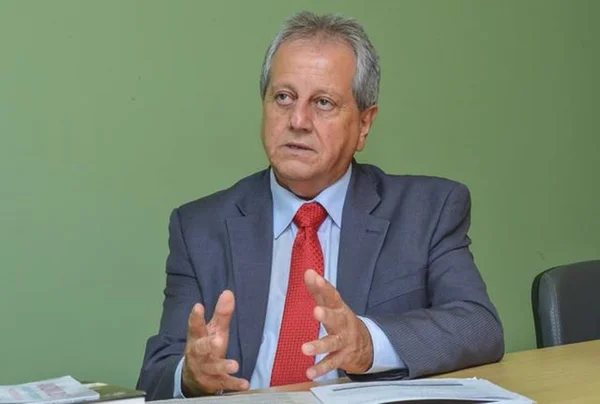 Ex-presidente da Funai diz que sai porque é honesto e ataca Serraglio