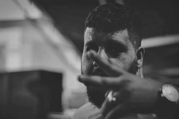 Família lança EP com faixas inéditas de Oklebin, rapper morto este ano
