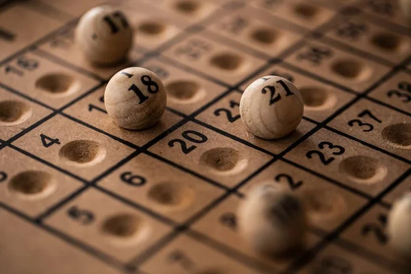 Proibidos, bingos atuam com aval da Justiça; MP apura irregularidade