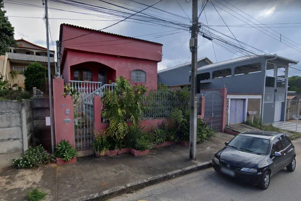 Em MG, pai e filho são encontrados mortos, com as mãos amarradas