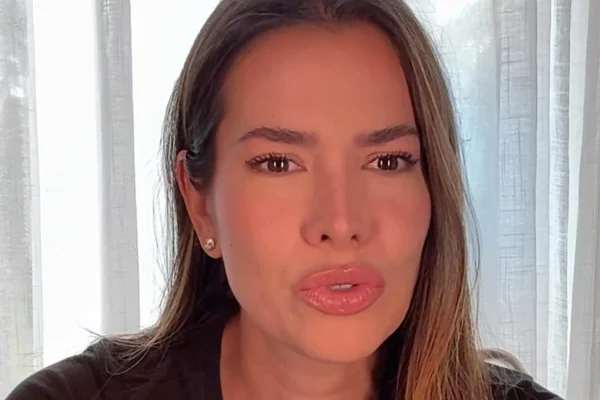 "Muito tensa", desabafa Adriana Sant'Anna ao descobrir nódulo no seio - Metrópoles