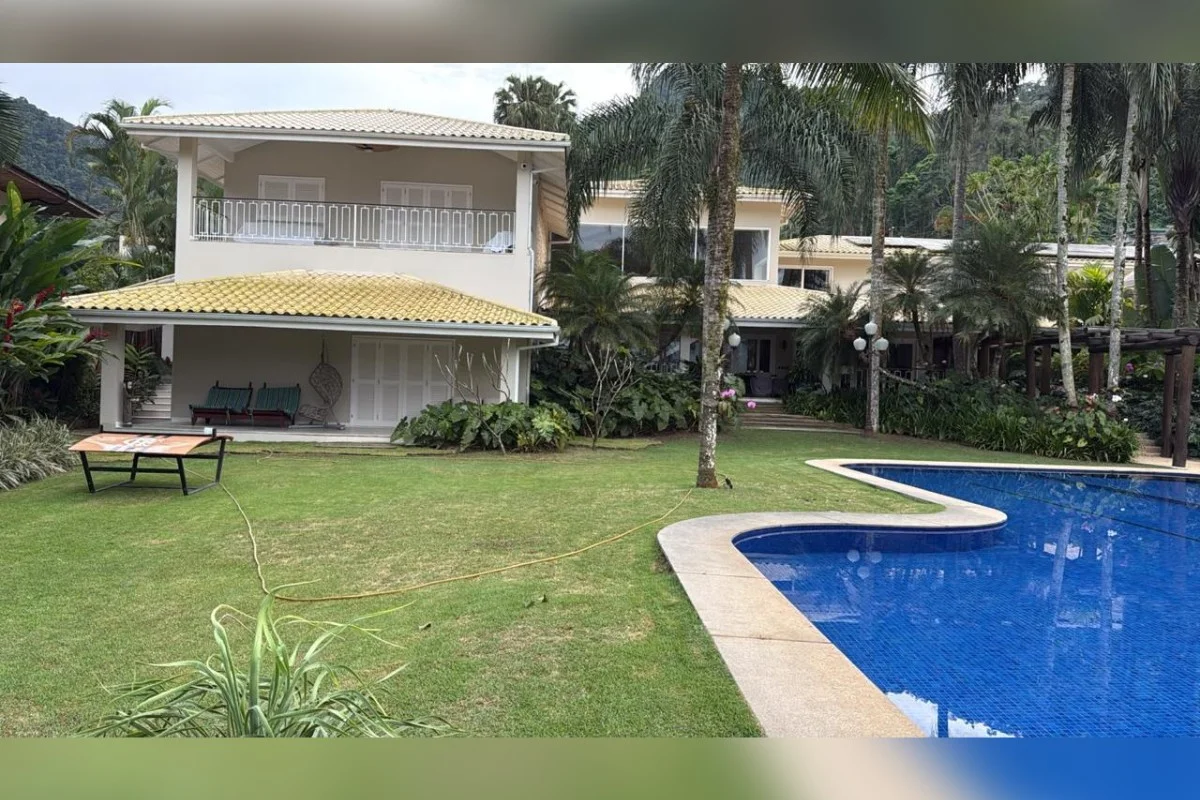 Imóvel de um dos investigados em Angra dos Reis/RJ Imóvel de um dos investigados em Angra dos Reis/RJ