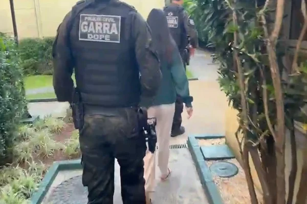 Falsos policiais presos em São Paulo