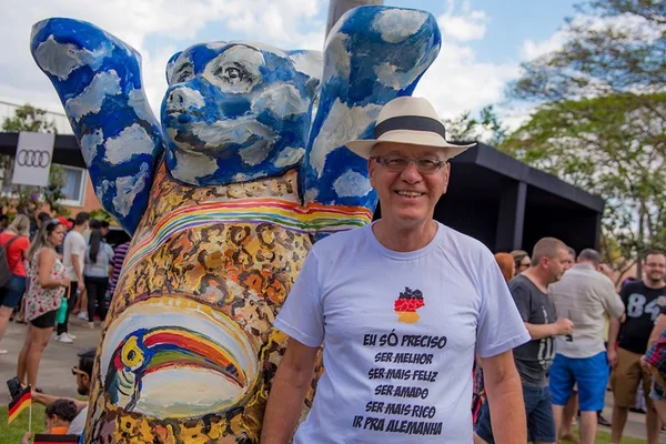 CeilanWood: canal brasiliense do YouTube segue passos de KondZilla