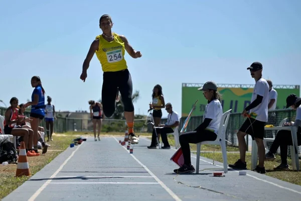 Atleta compete nos Jogos Universitários