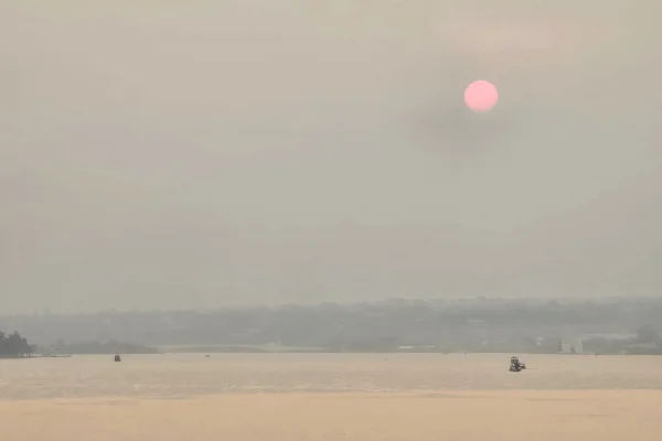 Coberta por fumaça, Brasília se torna a 4ª cidade mais poluída do país