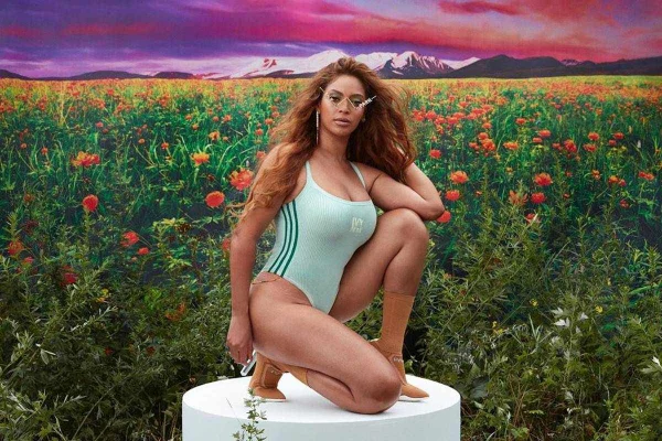 Beyoncé em campanha da segunda coleção Ivy Park x Adidas