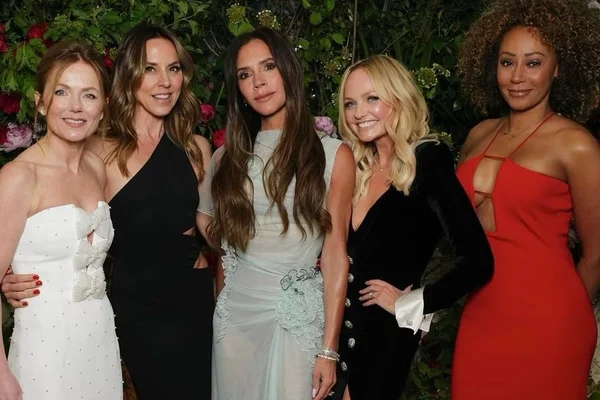 Aniversário 50 anos Victoria Beckham