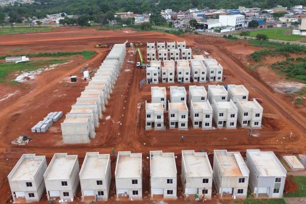 Primeiras casas do Alto Mangueiral serão entregues em 2025, diz Codhab