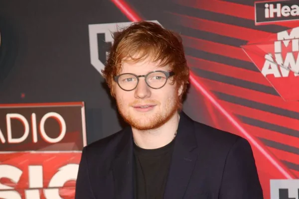 Cantor Ed Sheeran teria gosto de cordeiro, diz sinestesista