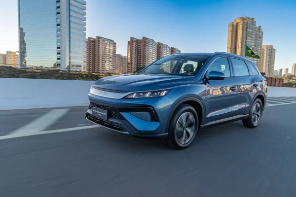 Novo BYD Song Pro agora também é flex e tem o menor consumo do setor