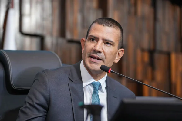 O deputado estadual Douglas Ruas (PL)