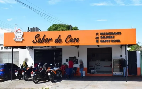 Tiktoker faz review e avalia restaurante onde Bolsonaro gastou R$ 109 mil