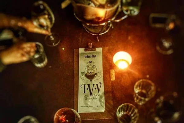 IVV Swine Bar