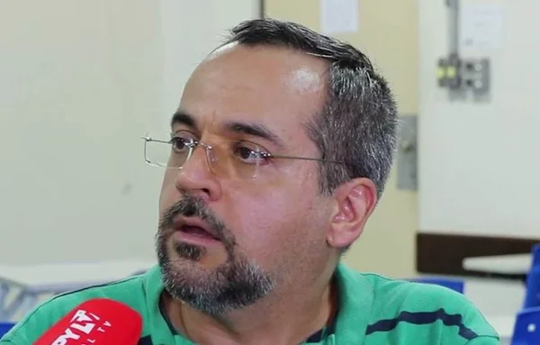 Aluno de Olavo, novo ministro da Educação promete gestão técnica