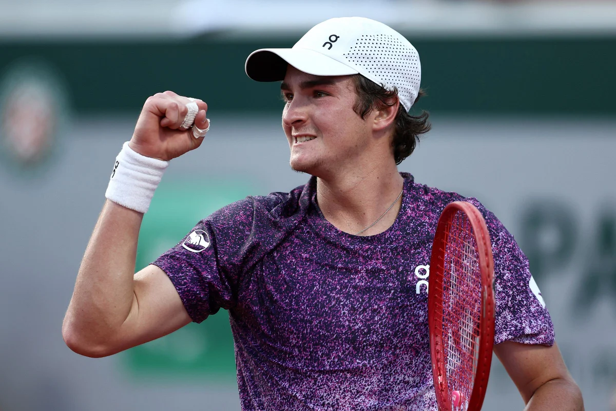João Fonseca estreia em Wimbledon contra Bautista nesta segunda (29/6)