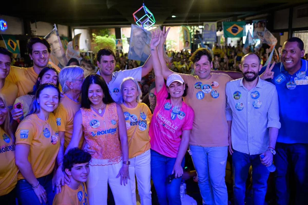 Lançamento da campanha reuniu apoiadores e candidatos as eleições de cargos no DF Lançamento da campanha reuniu apoiadores e candidatos as eleições de cargos no DF