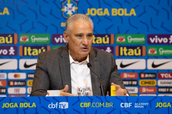 Tite anuncia convocados para amistosos da Seleção