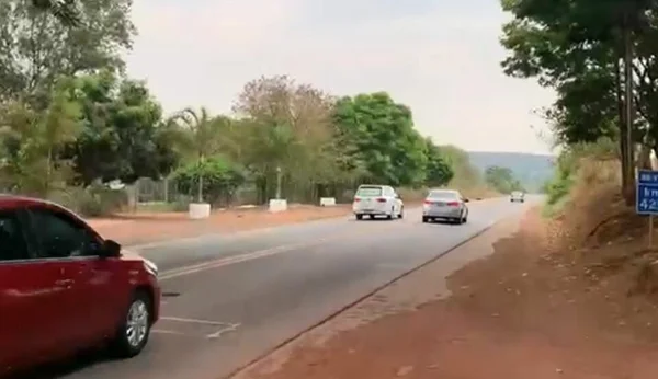 goias ultrapassagem proibida carro funerario