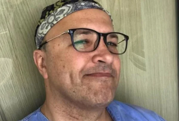 Polícia prende cirurgião plástico acusado de abusar de 83 mulheres no RS