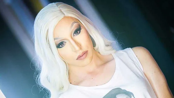 Morre a drag queen brasiliense Leona Luna