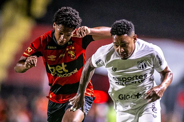Imagem colorida da partida entre Sport x Ceará