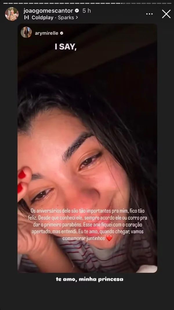 Esposa de João Gomes chora por cantor passar seu aniversário longe - destaque galeria