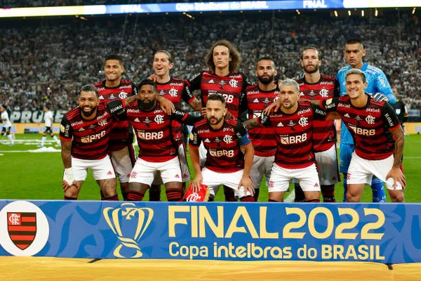 Globo irrita a Fiel Torcida com chamada flamenguista da Copa do Brasil