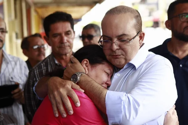 Ibaneis contra-ataca: Rollemberg “está dando errado há muito tempo”
