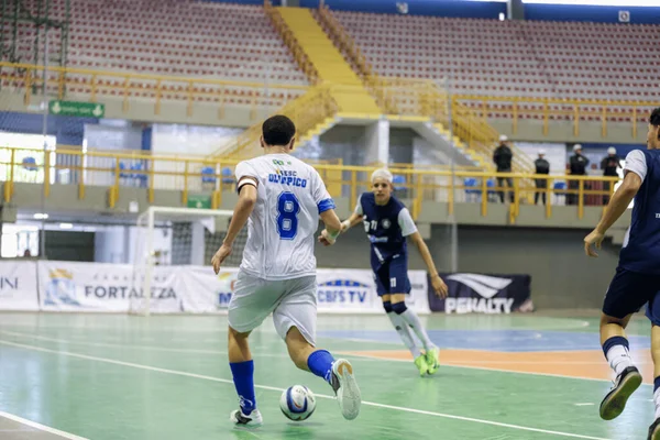 Basquete, natação e futsal: Sesc-DF abre seletivas para jovens atletas
