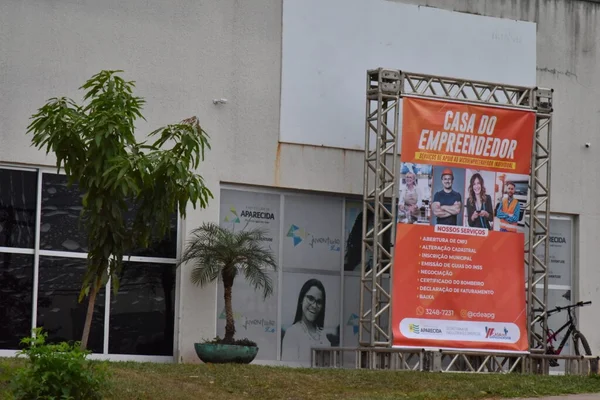 imagem colorida casa do empreendedor aparecida