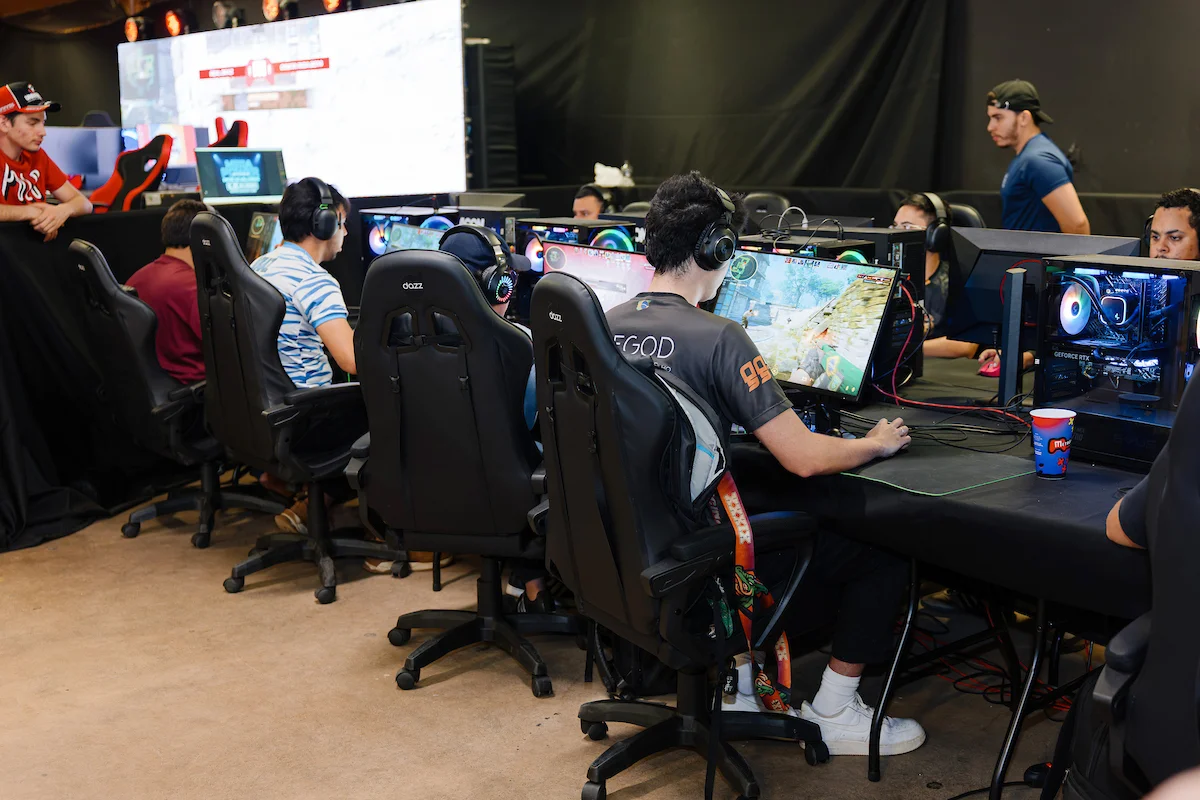 Área de e-sports Área de e-sports